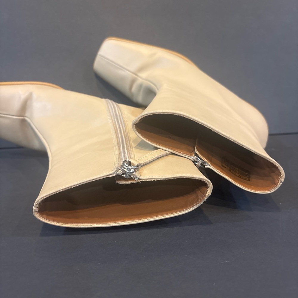 ALOHAS Light Cream Leather Square-Toe Ankle Booties - Picture 10 of 10